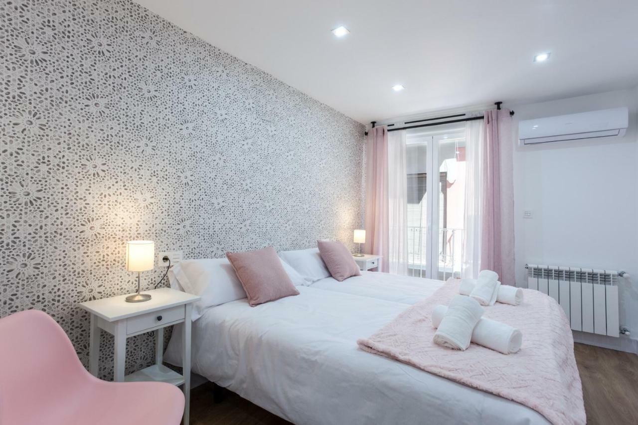 Reina Isabel Apartament Granada